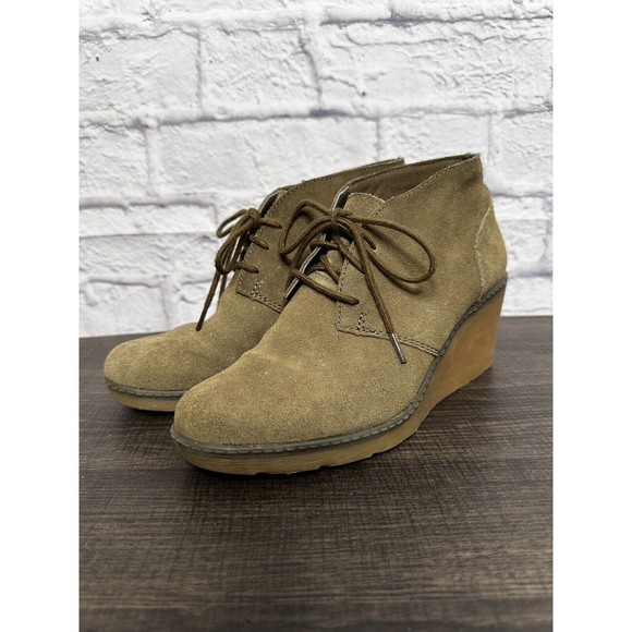 Clarks Hazen Charm Womens Ankle Boots Lace Up Wedge Size US‎ 7 Tan - Picture 1 of 8